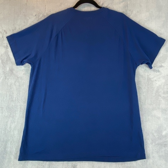 Levi's Henley Shirt Men's XL Heather Blue - Picture 2 of 11